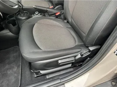 SZARY HATCHBACK MINI MINI z 2023 r., BENZYNA, skrzynia biegów AUTOMATYCZNA 136KM, zdjęcie 19 z 19