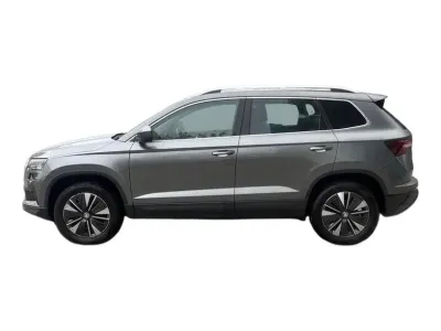 SZARY SUV SKODA KAROQ z 2023 r., DIESEL, skrzynia biegów AUTOMATYCZNA 150KM, zdjęcie 8 z 19