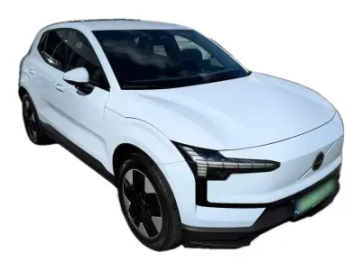 NIEBIESKI SUV VOLVO EX30 z 2024 r., ELEKTRYCZNY, skrzynia biegów AUTOMATYCZNA 200KM, zdjęcie 16 z 18