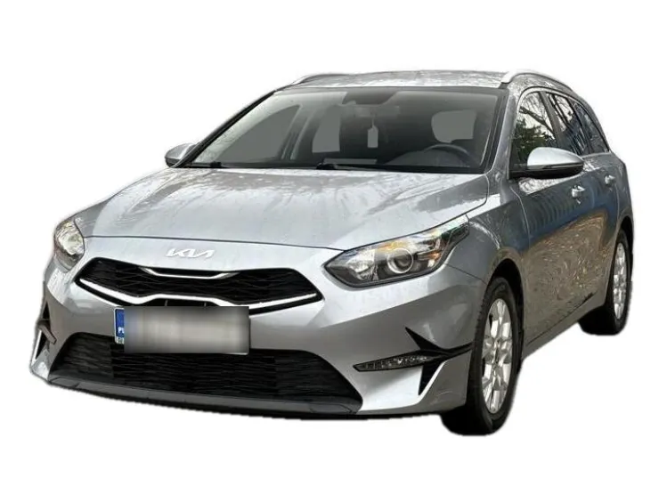 SREBRNY KOMBI KIA CEED z 2023 r., BENZYNA, skrzynia biegów AUTOMATYCZNA 160KM, zdjęcie główne