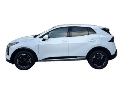 BIAŁY SUV KIA SPORTAGE z 2025 r., BENZYNA, skrzynia biegów AUTOMATYCZNA 110KM, zdjęcie 20 z 23