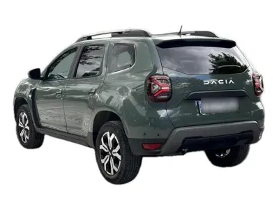 SZARY SUV DACIA DUSTER z 2023 r., BENZYNA, skrzynia biegów MANUALNA 101KM, zdjęcie 18 z 19