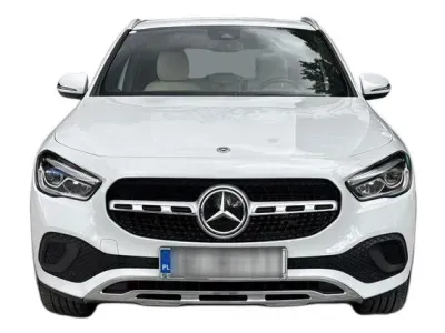 BIAŁY SUV MERCEDES GLA z 2023 r., HYBRYDA/BENZYNA, skrzynia biegów AUTOMATYCZNA 218KM, zdjęcie 16 z 18
