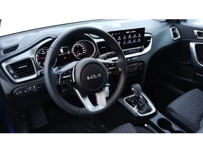 SZARY CROSSOVER KIA XCEED z 2026 r., BENZYNA, skrzynia biegów AUTOMATYCZNA 150KM, zdjęcie 8 z 18