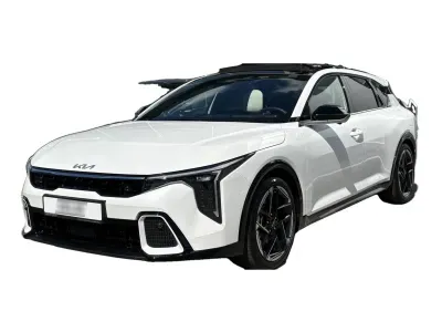 BIAŁY HATCHBACK KIA K4 z 2026 r., BENZYNA, skrzynia biegów AUTOMATYCZNA 180KM, zdjęcie główne