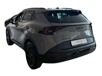 SZARY SUV KIA SPORTAGE z 2026 r., BENZYNA, skrzynia biegów AUTOMATYCZNA 150KM, zdjęcie 2 z 2