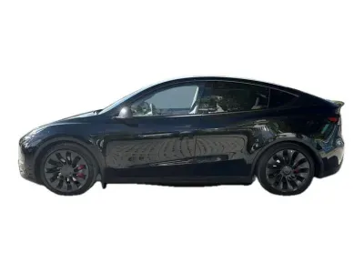 CZARNY SUV TESLA MODEL Y z 2023 r., ELEKTRYCZNY, skrzynia biegów AUTOMATYCZNA 534KM, zdjęcie 11 z 17