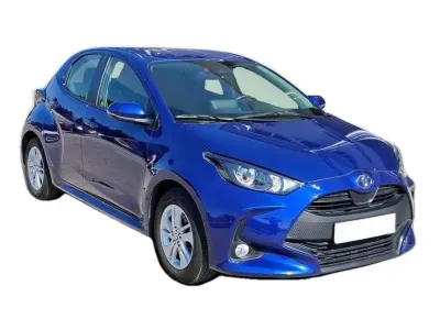NIEBIESKI HATCHBACK TOYOTA YARIS z 2024 r., BENZYNA, skrzynia biegów MANUALNA 92KM, zdjęcie 15 z 28