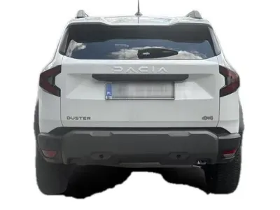 BIAŁY SUV DACIA DUSTER III z 2024 r., BENZYNA, skrzynia biegów MANUALNA 131KM, zdjęcie 18 z 19