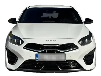 BIAŁY KOMBI KIA PROCEED z 2023 r., BENZYNA, skrzynia biegów AUTOMATYCZNA 160KM, zdjęcie 6 z 19