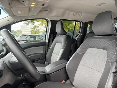 BIAŁY OTHER RENAULT KANGOO III z 2023 r., ELEKTRYCZNY, skrzynia biegów AUTOMATYCZNA 122KM, zdjęcie 18 z 19