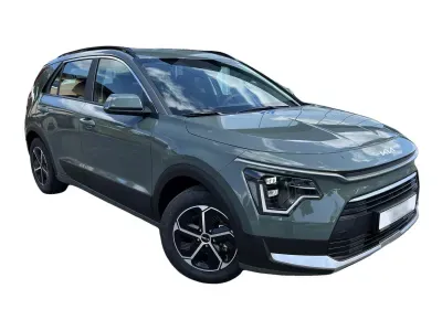 ZIELONY HATCHBACK KIA NIRO z 2026 r., HYBRYDA/BENZYNA, skrzynia biegów AUTOMATYCZNA 136KM, zdjęcie 2 z 19
