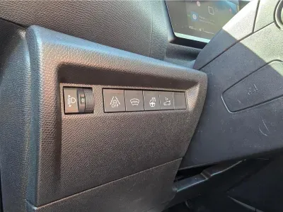 SZARY SEDAN CITROEN C4 X z 2023 r., BENZYNA, skrzynia biegów AUTOMATYCZNA 131KM, zdjęcie 20 z 20