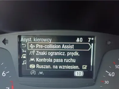 SREBRNY HATCHBACK FORD FOCUS LIM. z 2020 r., BENZYNA, skrzynia biegów MANUALNA 125KM, zdjęcie 15 z 20