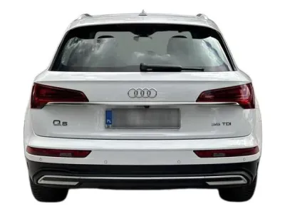 BIAŁY SUV AUDI Q5 z 2022 r., DIESEL, skrzynia biegów AUTOMATYCZNA 163KM, zdjęcie 3 z 19