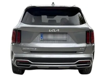 SZARY SUV KIA SORENTO z 2023 r., HYBRYDA/BENZYNA, skrzynia biegów AUTOMATYCZNA 230KM, zdjęcie 14 z 19