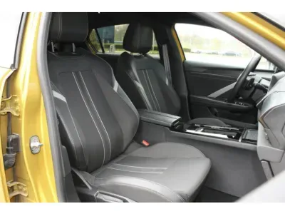 ZŁOTY HATCHBACK OPEL ASTRA VI z 2024 r., BENZYNA, skrzynia biegów AUTOMATYCZNA 130KM, zdjęcie 4 z 16