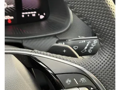 BIAŁY HATCHBACK SKODA KAMIQ z 2025 r., BENZYNA, skrzynia biegów AUTOMATYCZNA 150KM, zdjęcie 12 z 19