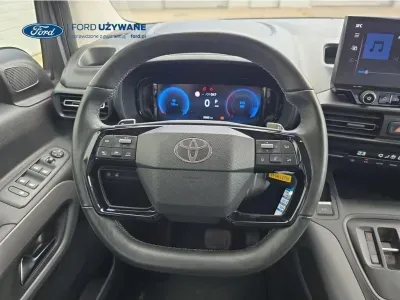SZARY VAN TOYOTA PROACE CITY VERSO z 2024 r., DIESEL, skrzynia biegów AUTOMATYCZNA 96KM, zdjęcie 5 z 25