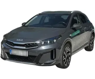 SREBRNY SUV KIA XCEED z 2023 r., BENZYNA, skrzynia biegów AUTOMATYCZNA 159KM, zdjęcie główne
