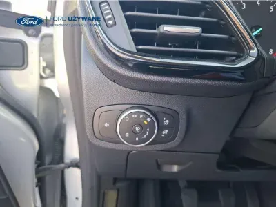 SREBRNY HATCHBACK FORD FIESTA z 2020 r., BENZYNA, skrzynia biegów MANUALNA 55KM, zdjęcie 18 z 29