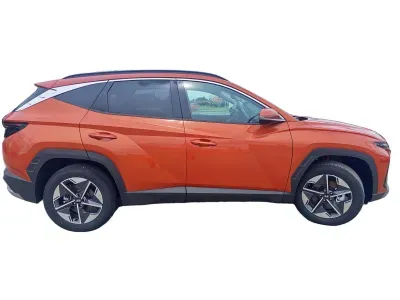 POMARAŃCZOWY SUV HYUNDAI TUCSON z 2025 r., BENZYNA, skrzynia biegów MANUALNA 160KM, zdjęcie 8 z 18