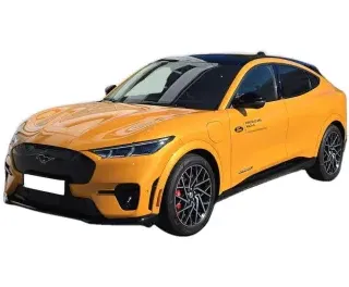 POMARAŃCZOWY SUV FORD MUSTANG MACH-E z 2022 r., ELEKTRYCZNY, skrzynia biegów AUTOMATYCZNA 358KM, zdjęcie główne