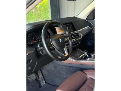 BIAŁY SUV BMW X5 z 2022 r., BENZYNA, skrzynia biegów AUTOMATYCZNA 333KM, zdjęcie 5 z 13