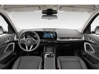 CZARNY SUV BMW X1 z 2026 r., BENZYNA, skrzynia biegów AUTOMATYCZNA 170KM, zdjęcie 5 z 5