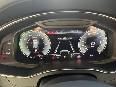 SZARY KOMBI AUDI A6 z 2022 r., HYBRYDA/BENZYNA, skrzynia biegów AUTOMATYCZNA 367KM, zdjęcie 8 z 19