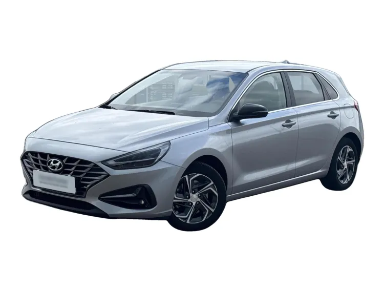 SREBRNY HATCHBACK HYUNDAI I30 z 2024 r., BENZYNA, skrzynia biegów MANUALNA 120KM, zdjęcie główne