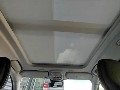 NIEBIESKI KOMBI VOLVO V90 CROSS COUNTRY z 2023 r., HYBRYDA/DIESEL, skrzynia biegów AUTOMATYCZNA 300KM, zdjęcie 18 z 19
