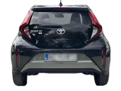 ZIELONY SUV TOYOTA AYGO X z 2022 r., BENZYNA, skrzynia biegów MANUALNA 72KM, zdjęcie 3 z 18