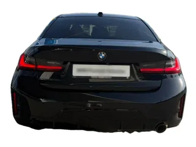 CZARNY SEDAN BMW 320 z 2023 r., DIESEL, skrzynia biegów AUTOMATYCZNA 190KM, zdjęcie 2 z 8