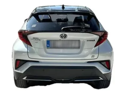 BIAŁY SUV TOYOTA C-HR z 2022 r., HYBRYDA/BENZYNA, skrzynia biegów AUTOMATYCZNA 122KM, zdjęcie 19 z 19