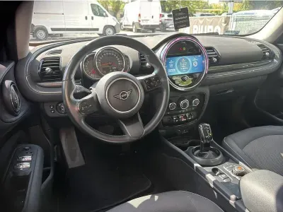 SZARY KOMBI MINI CLUBMAN z 2022 r., BENZYNA, skrzynia biegów AUTOMATYCZNA 102KM, zdjęcie 11 z 18