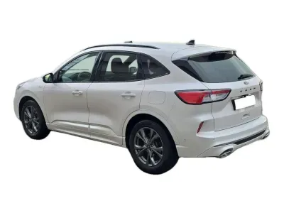 BIAŁY SUV FORD KUGA z 2020 r., BENZYNA, skrzynia biegów MANUALNA 110KM, zdjęcie 15 z 28