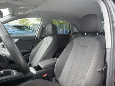 SZARY SEDAN AUDI A4 z 2023 r., BENZYNA, skrzynia biegów AUTOMATYCZNA 150KM, zdjęcie 8 z 19