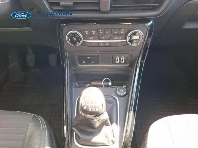 POMARAŃCZOWY SUV FORD ECOSPORT z 2018 r., DIESEL, skrzynia biegów MANUALNA 92KM, zdjęcie 18 z 26