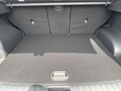 BIAŁY SUV HYUNDAI TUCSON z 2026 r., BENZYNA, skrzynia biegów AUTOMATYCZNA 150KM, zdjęcie 6 z 17