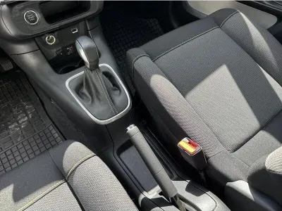 NIEBIESKI HATCHBACK CITROEN C3 z 2023 r., BENZYNA, skrzynia biegów AUTOMATYCZNA 110KM, zdjęcie 5 z 19