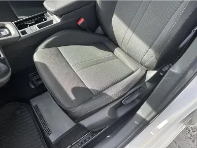 BIAŁY KOMBI SKODA OCTAVIA z 2023 r., BENZYNA, skrzynia biegów AUTOMATYCZNA 150KM, zdjęcie 7 z 19