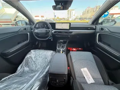 SREBRNY SUV KIA XCEED z 2026 r., BENZYNA, skrzynia biegów AUTOMATYCZNA 110KM, zdjęcie 11 z 22