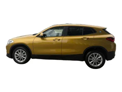 ZŁOTY CROSSOVER BMW X2 z 2022 r., BENZYNA, skrzynia biegów AUTOMATYCZNA 136KM, zdjęcie 12 z 12