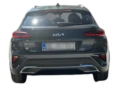 SREBRNY SUV KIA XCEED z 2023 r., BENZYNA, skrzynia biegów AUTOMATYCZNA 159KM, zdjęcie 16 z 19