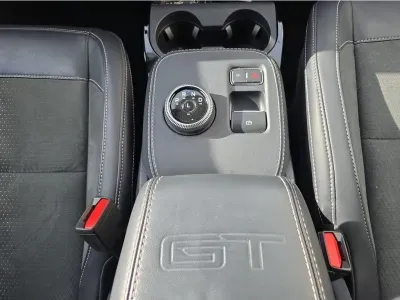 CZARNY SUV FORD MUSTANG MACH-E z 2022 r., ELEKTRYCZNY, skrzynia biegów AUTOMATYCZNA 358KM, zdjęcie 15 z 29