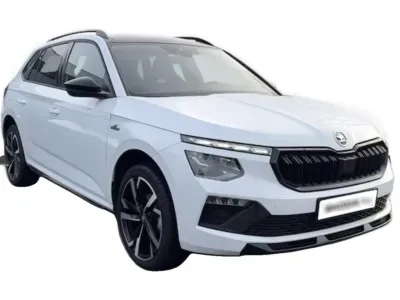 BIAŁY HATCHBACK SKODA KAMIQ z 2025 r., BENZYNA, skrzynia biegów AUTOMATYCZNA 150KM, zdjęcie 8 z 19