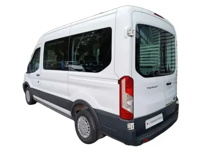 BIAŁY VAN FORD TRANSIT KOMBI z 2018 r., DIESEL, skrzynia biegów MANUALNA 130KM, zdjęcie 8 z 18