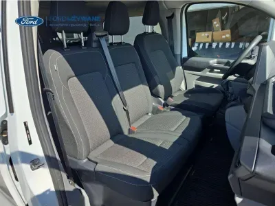 BIAŁY VAN FORD TRANSIT CUSTOM z 2024 r., DIESEL, skrzynia biegów MANUALNA 100KM, zdjęcie 5 z 24