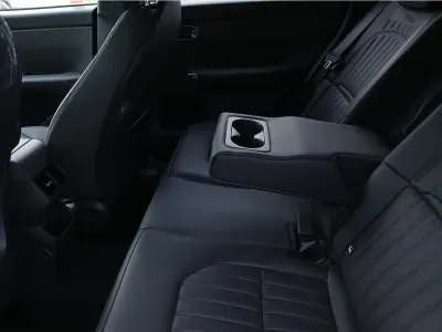 BEŻOWY SUV KIA SELTOS z 2026 r., BENZYNA, skrzynia biegów AUTOMATYCZNA 180KM, zdjęcie 2 z 20